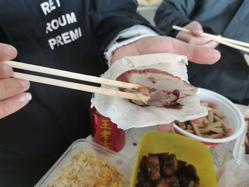 武漢除甲醛公司吃火鍋,武漢除甲醛,室內(nèi)甲醛治理,武漢除甲醛除異味,相聚1218,除醛事業(yè)整裝待發(fā)